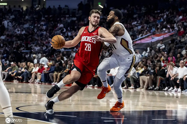 NBA季前赛综述：火箭<a href=/lanqiu/suoyou/spurs/ target=_blank class=infotextkey>马刺</a><a href=/lanqiu/suoyou/magic/ target=_blank class=infotextkey>魔术</a>领跑 新趋势与球队百态